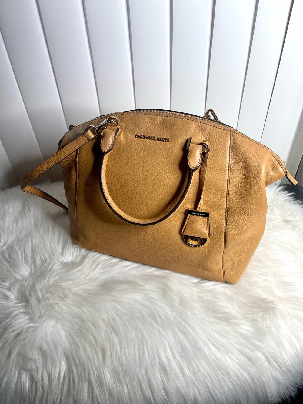 MICHAEL Michael Kors Riley Pebbled Leather Satchel
